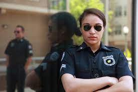 إعداد الكوادر الأمنية للشرطة النسائية